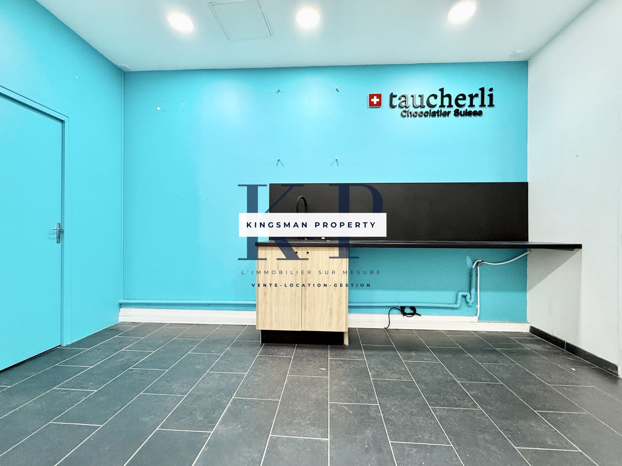 Beau Local Commercial de 26m² · photo 3