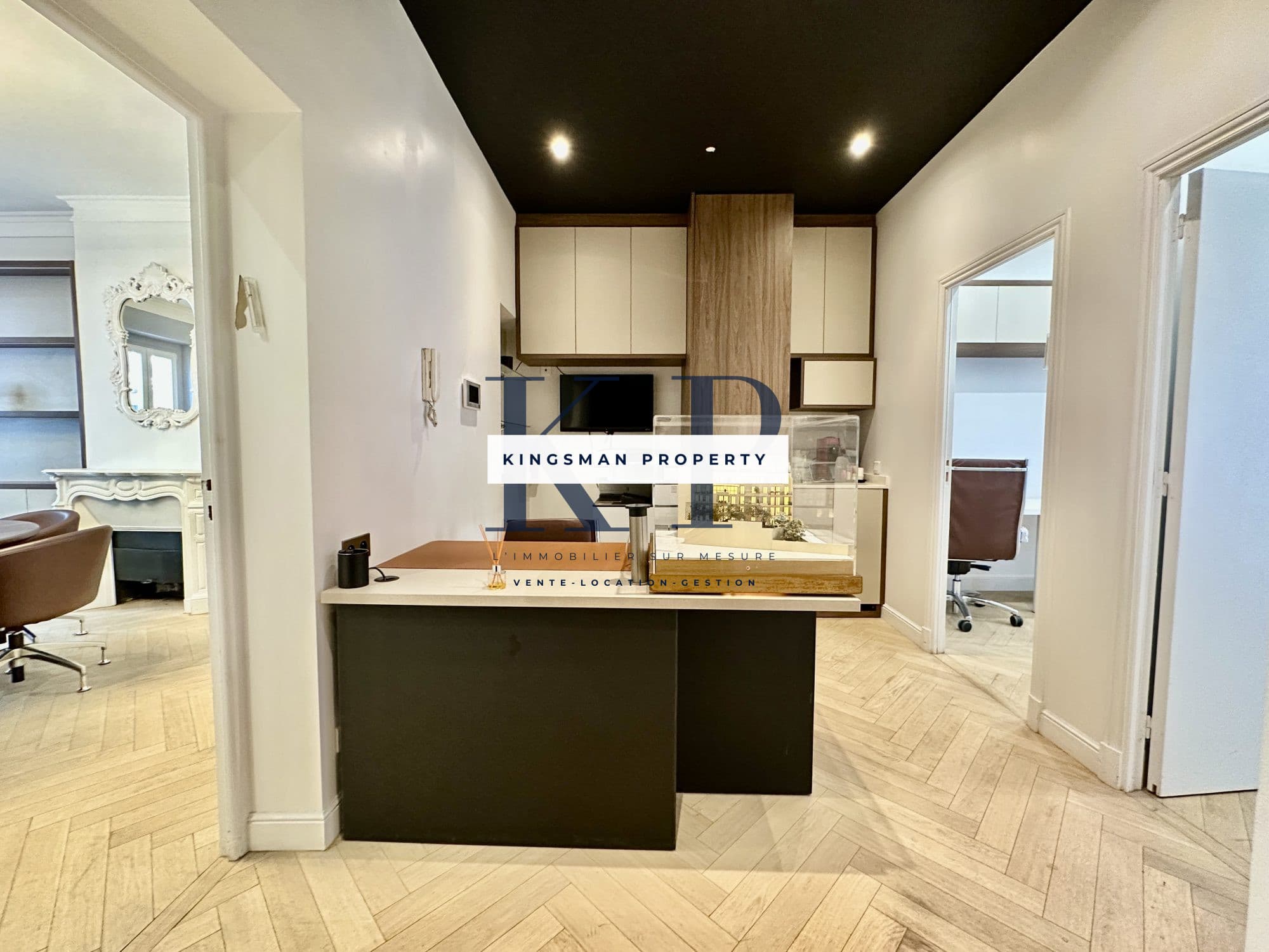 Immobilier Professionnel à louer Neuilly-sur-Seine · photo 1