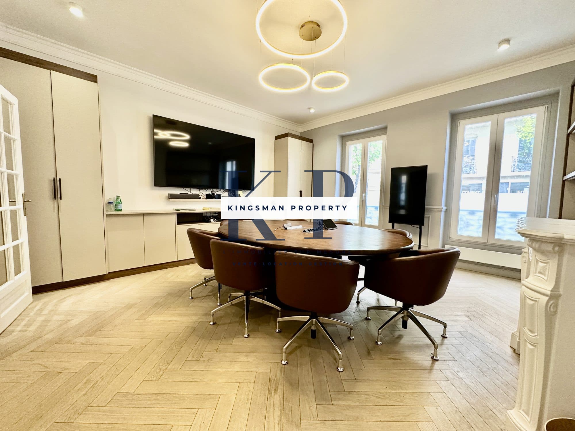 Immobilier Professionnel à louer Neuilly-sur-Seine · photo 2