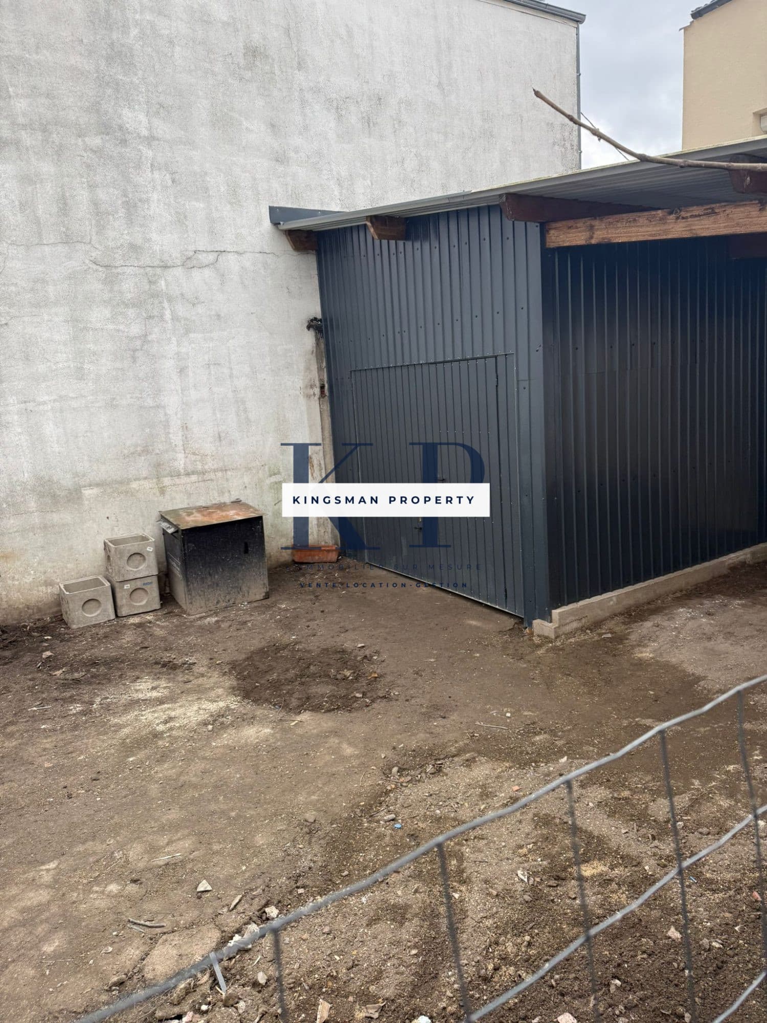 Local d'activité - Rangement - 50m² · photo 3